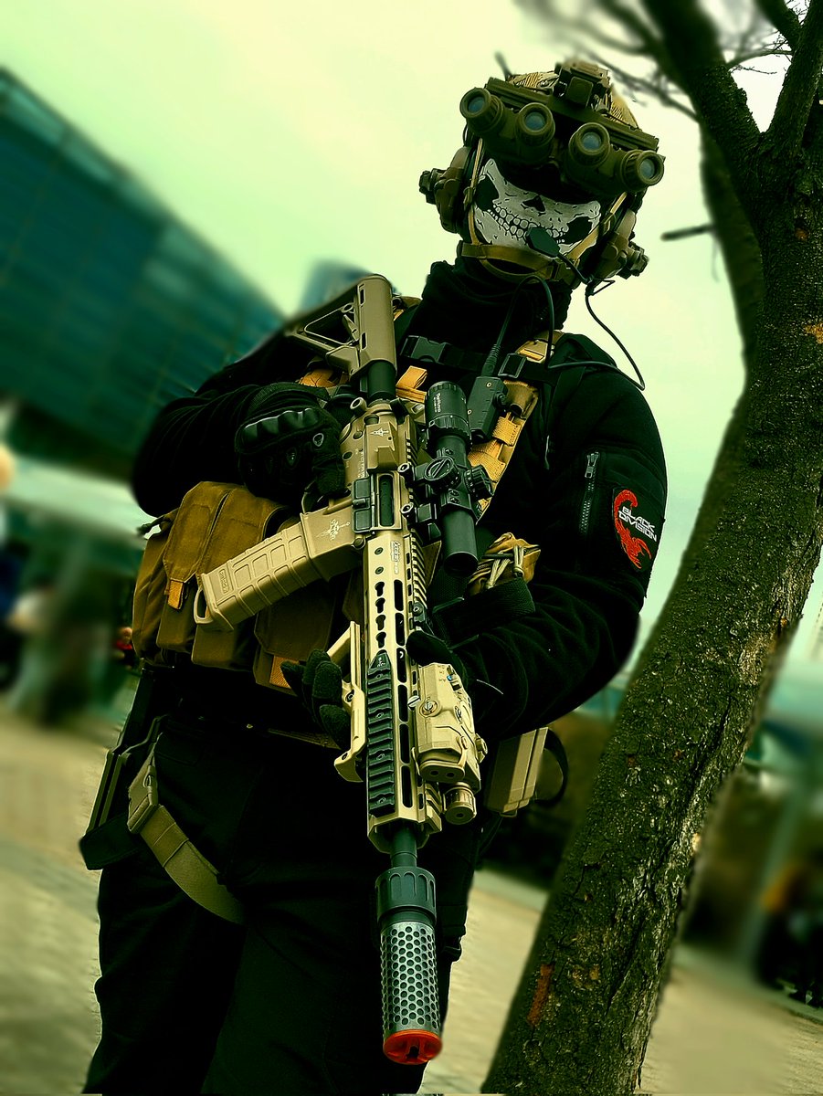 헬멧오타쿠눈깔 tweet media