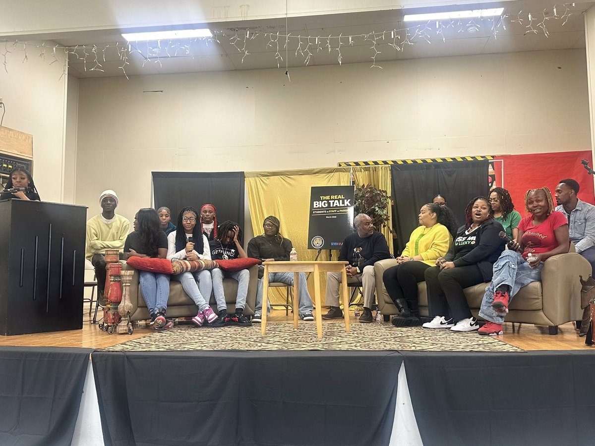 Little Rock School District tweet media