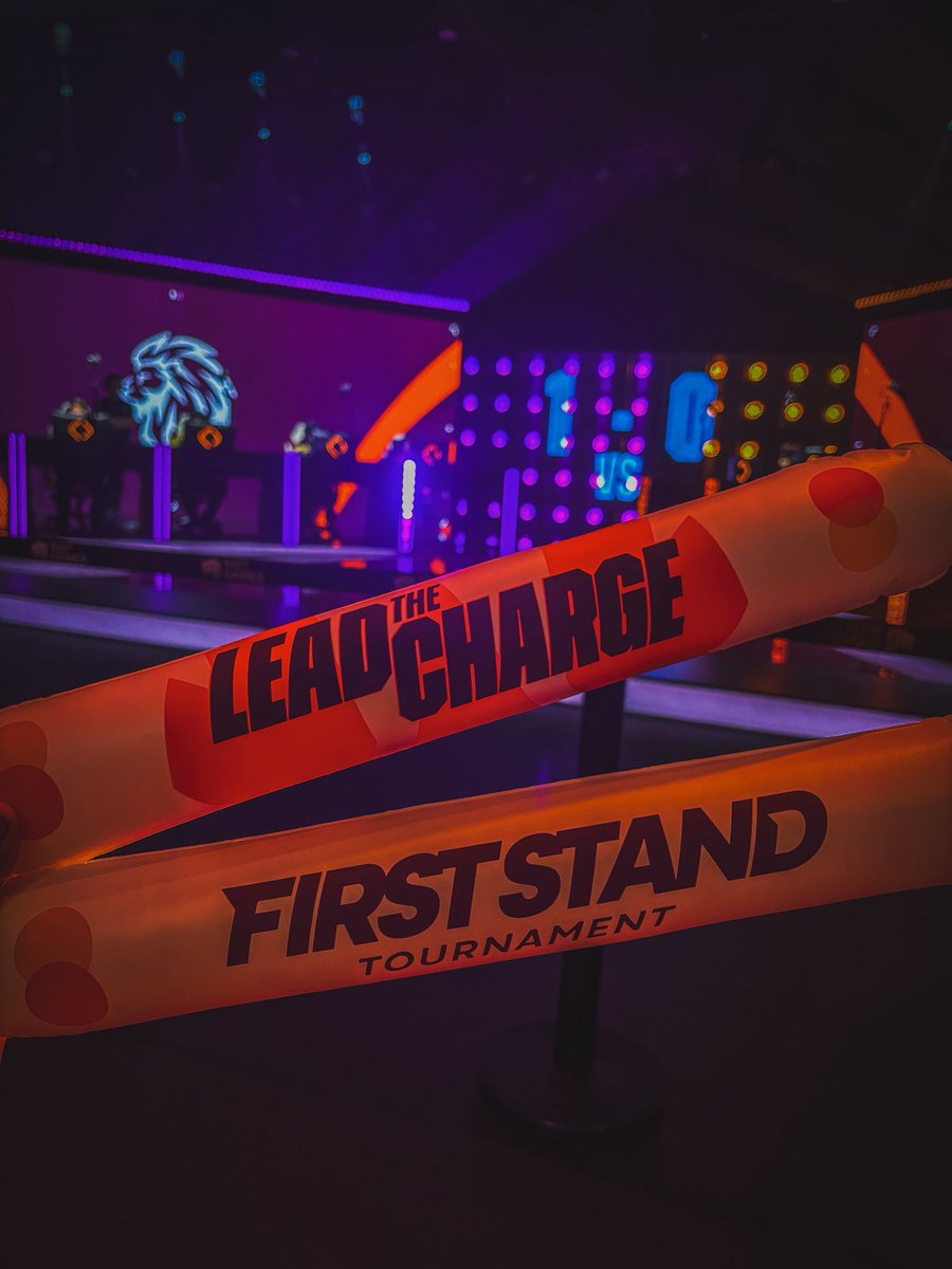 PpangDLG's tweet photo. Um pouco do que eu achei do First Stand 

O campeonato internacional que parece tudo menos um campeonato internacional 

Segue o fio https://t.co/zL360FLtKb