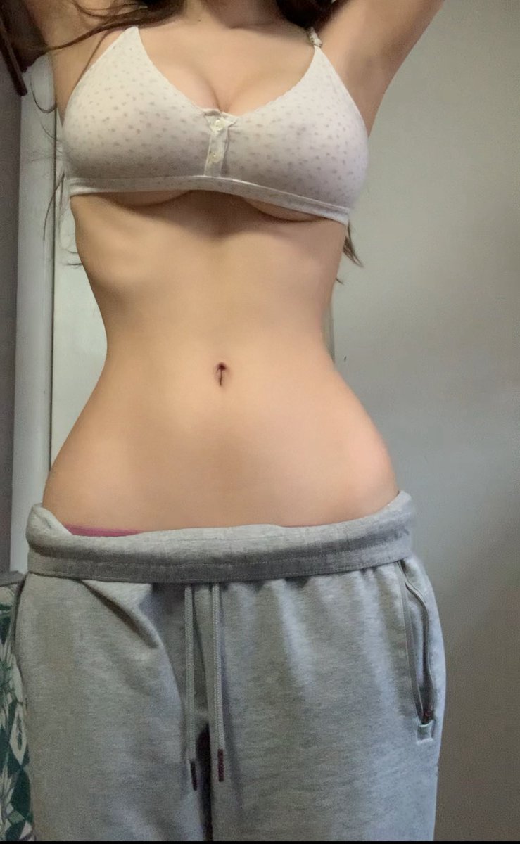 Jeanie Rose ˖ ݁♬⋆.˚𝄞 tweet media