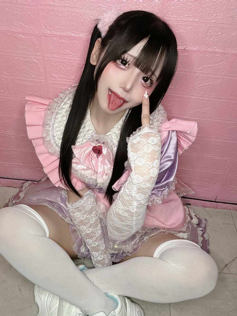 ใใ
ใช tweet media