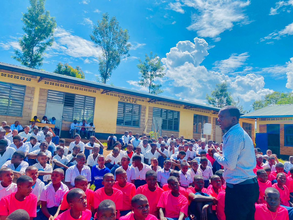 Rwanda Girl Guides tweet media