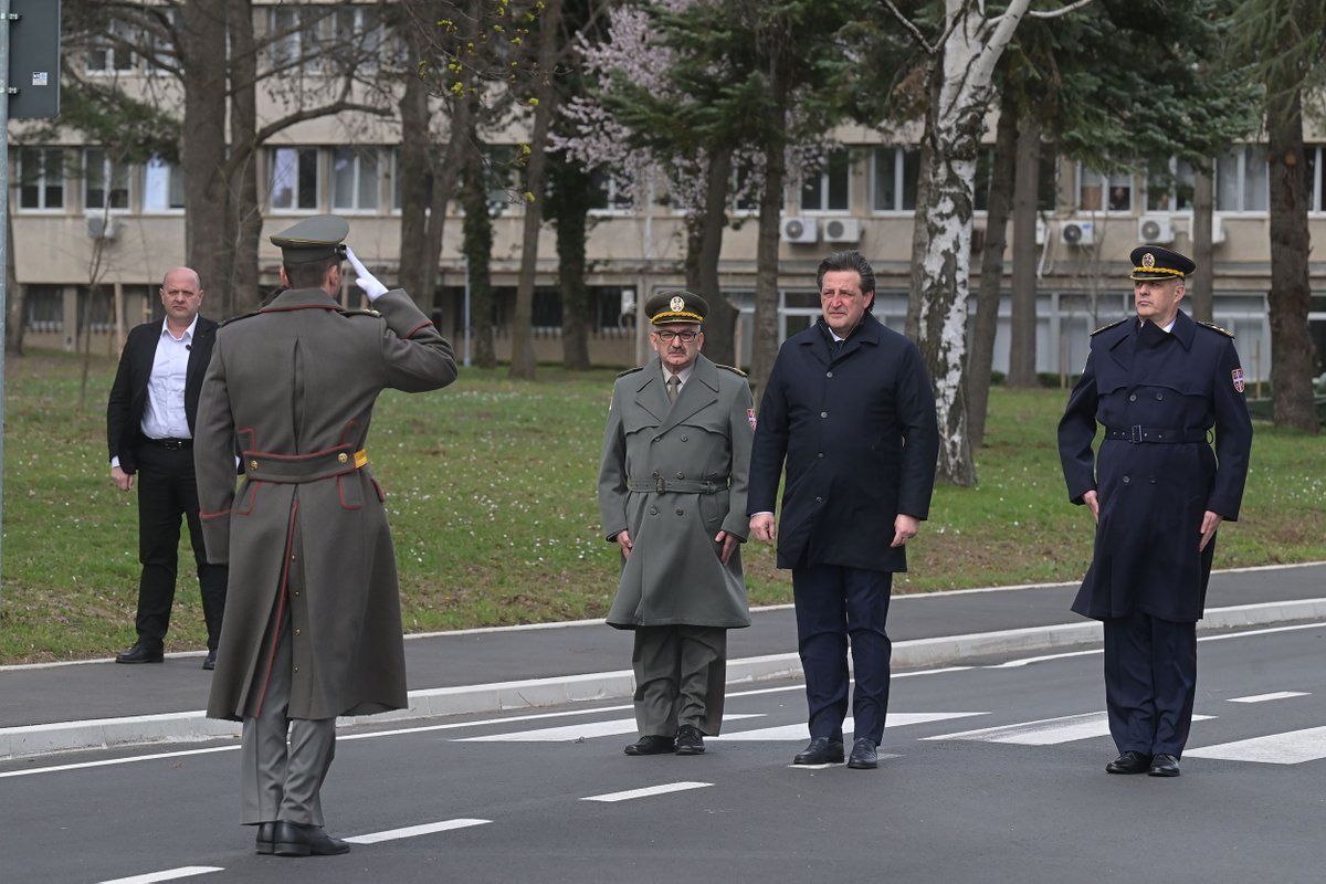 MO и ВС tweet media