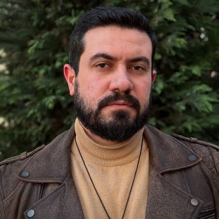 𝑩𝒆𝒘𝒂𝒓 ☀️ tweet media