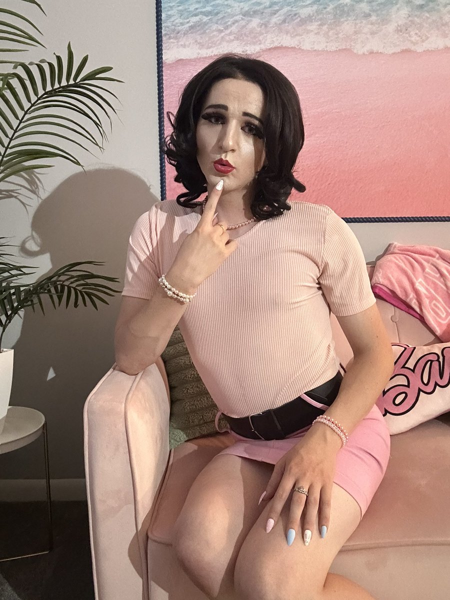 Gwen Evelyn 💋 tweet media