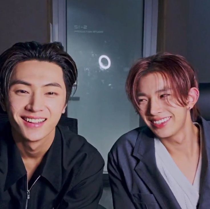 𖥔SEM𖥔 ENHYPEN IS 7 tweet media