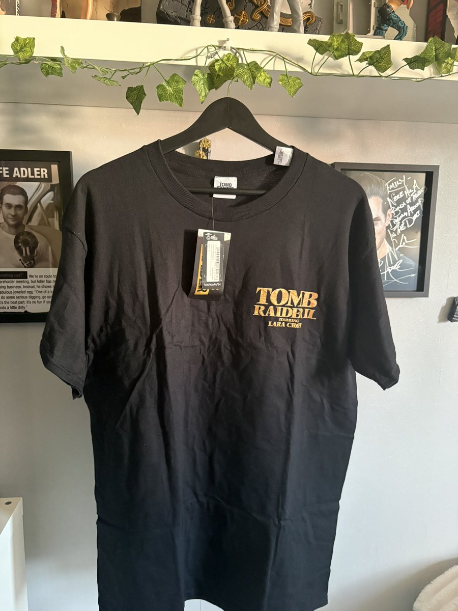 EMILY 💜 ‘shrek lara’ tweet media