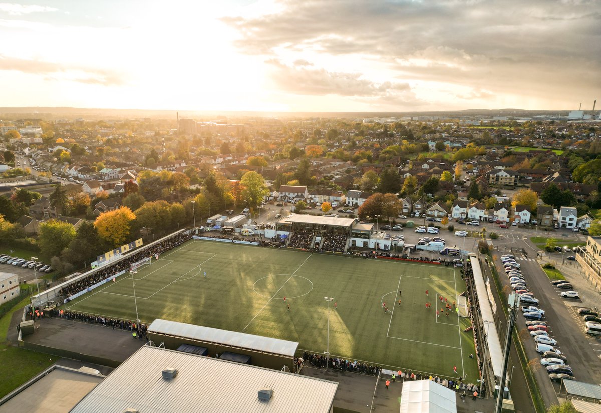 Slough Town FC tweet media