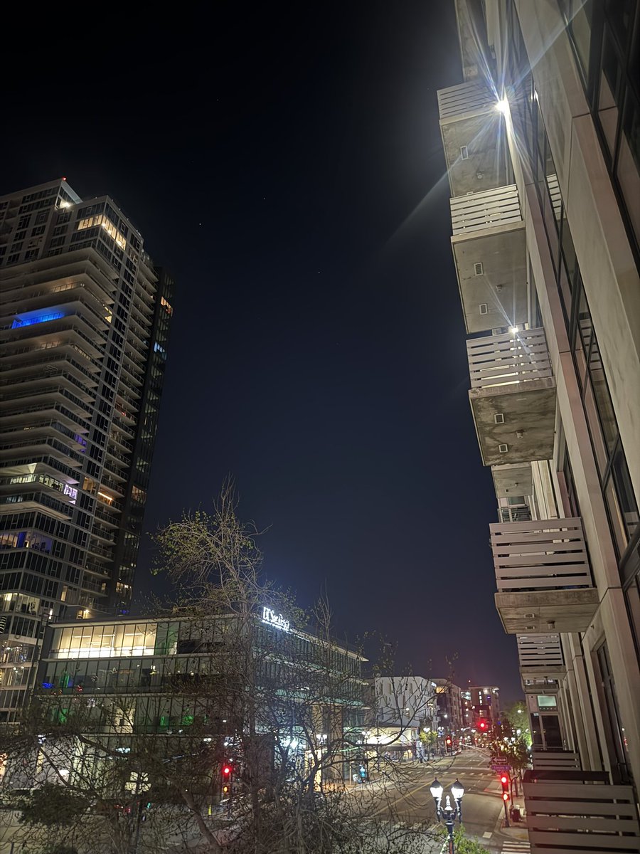 Coach Hop tweet media