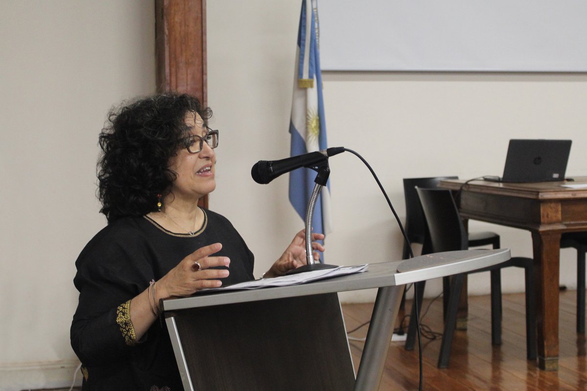 Humanidades y Artes UNR tweet media