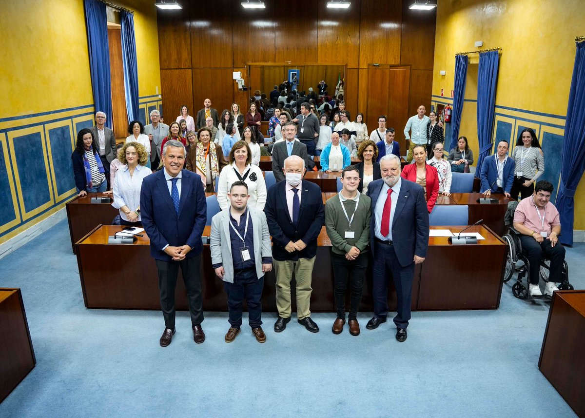 Parlamento Andalucía tweet media