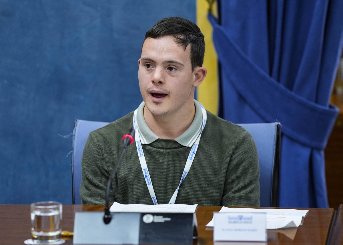 Parlamento Andalucía tweet media