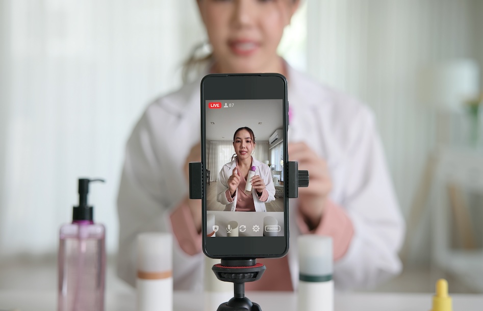 PRWeekUS tweet media