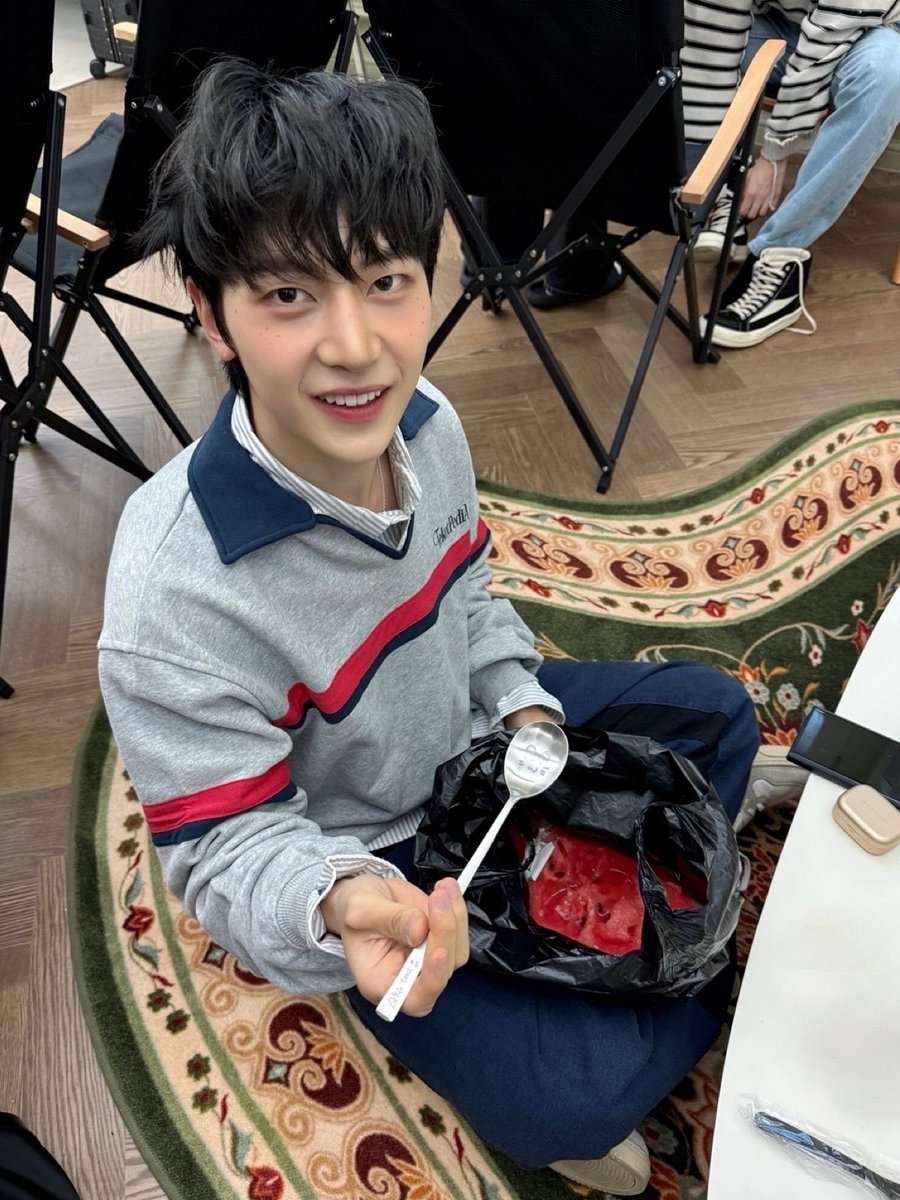 🦊💌 tweet media