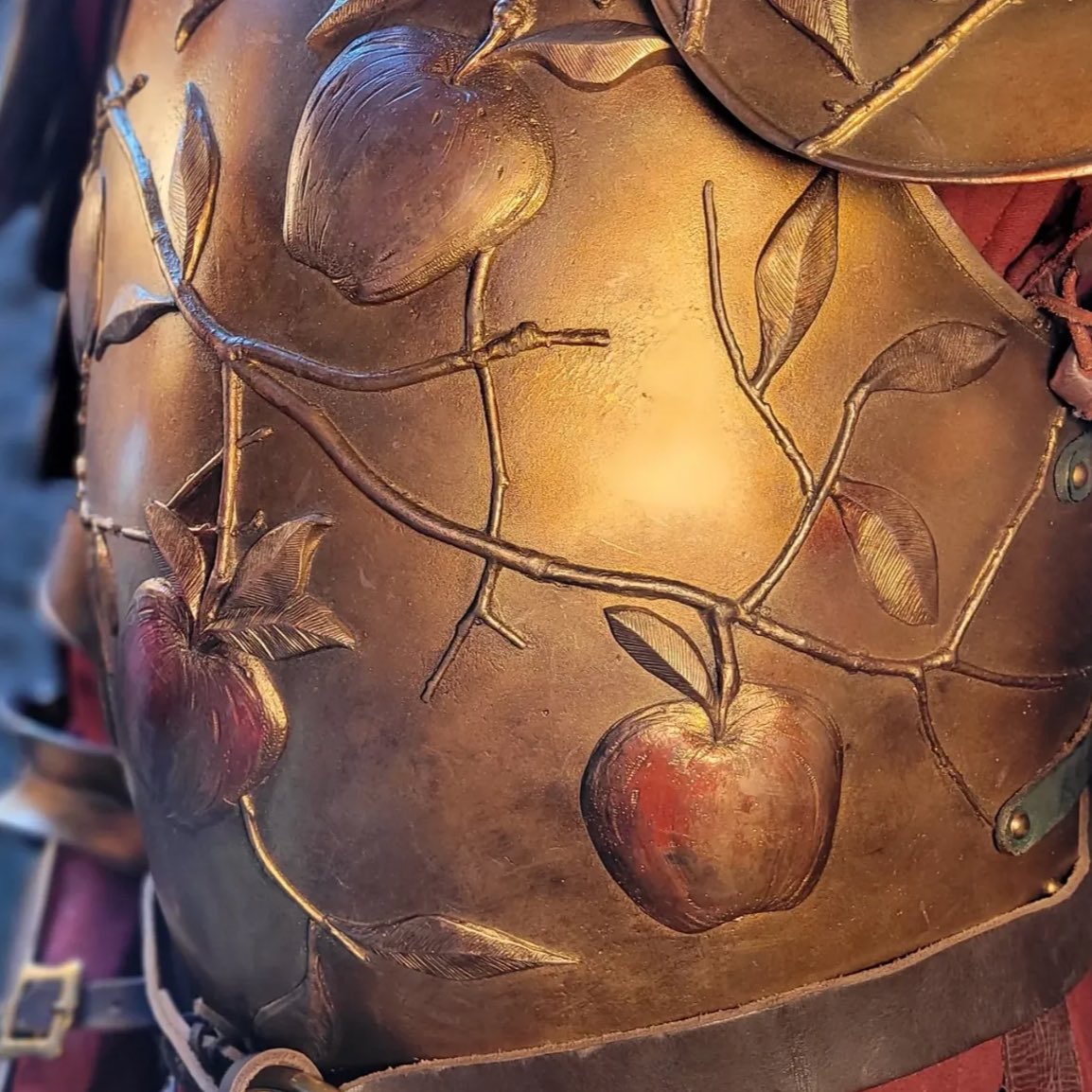 the tall tweet media