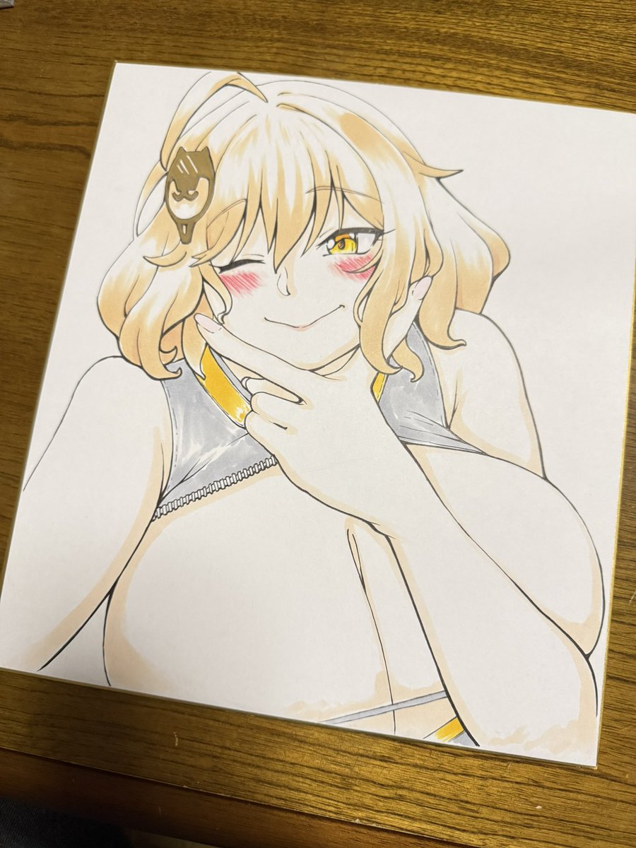 配色センスが無いので、毎回背景を何色にするか迷って塗りがストップします...... 