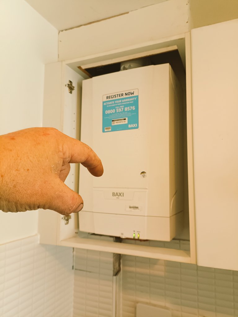 The Gas Man Cometh ✝️ tweet media