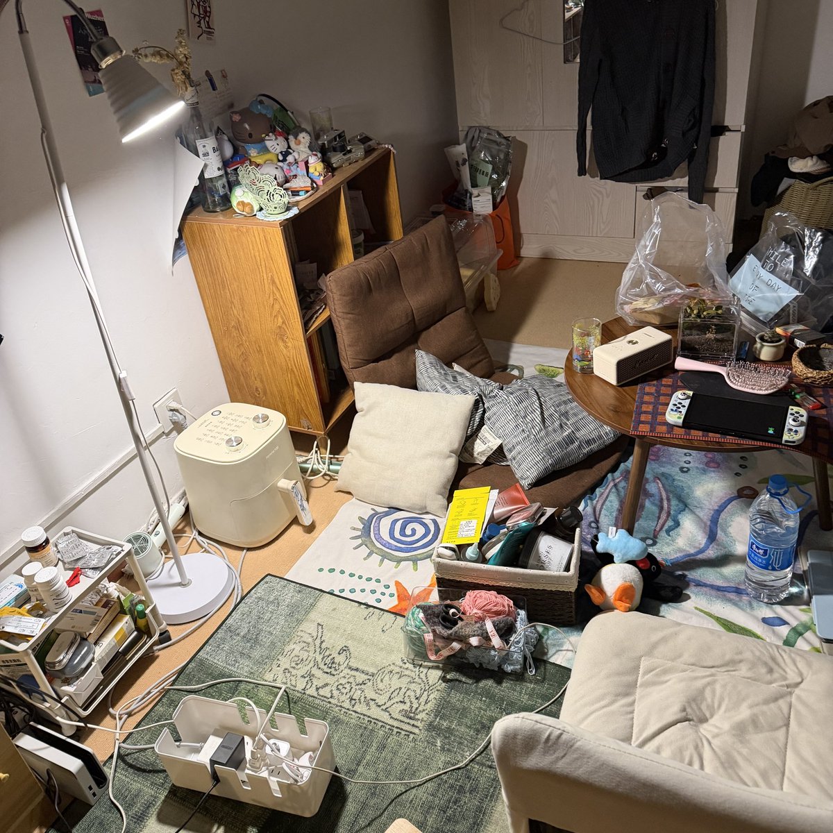 F T laiki tweet media