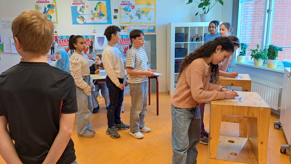 Gemeenteraad Lansingerland tweet media