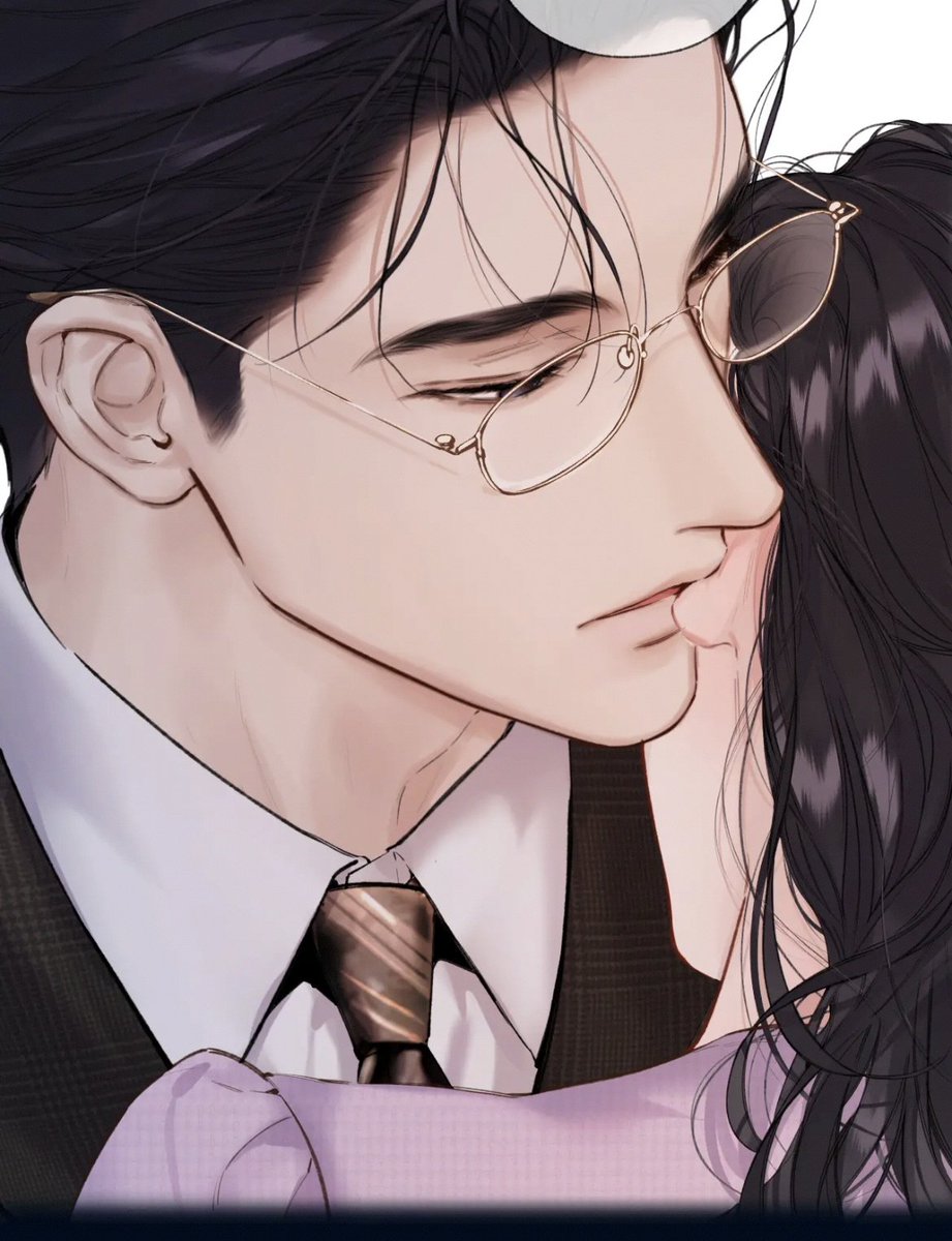 luyingnuo's tweet photo. The tension but it's ear biting https://t.co/ikLVQGNOUA