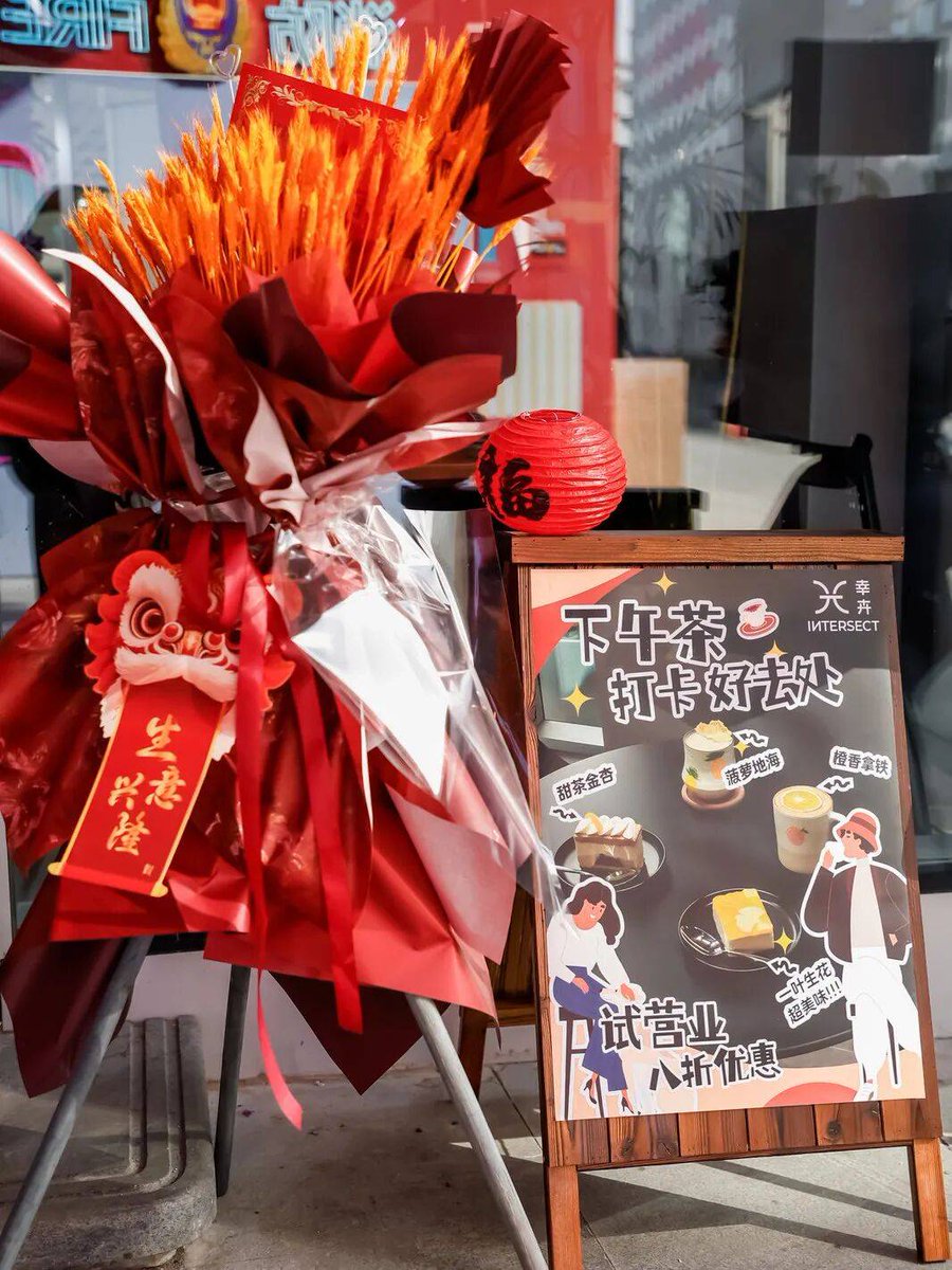 lesa waldron tweet media