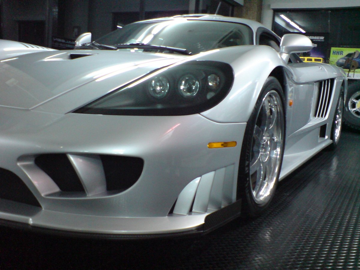 アーリー tweet media