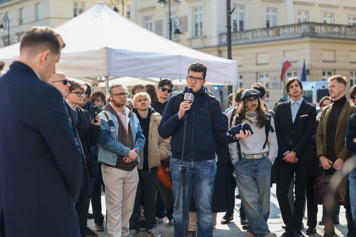 Patryk Jaki tweet media