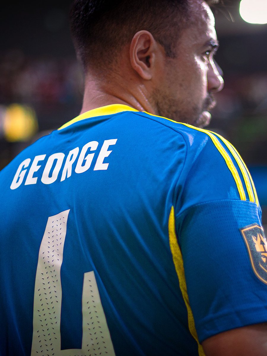 Simios FC tweet media