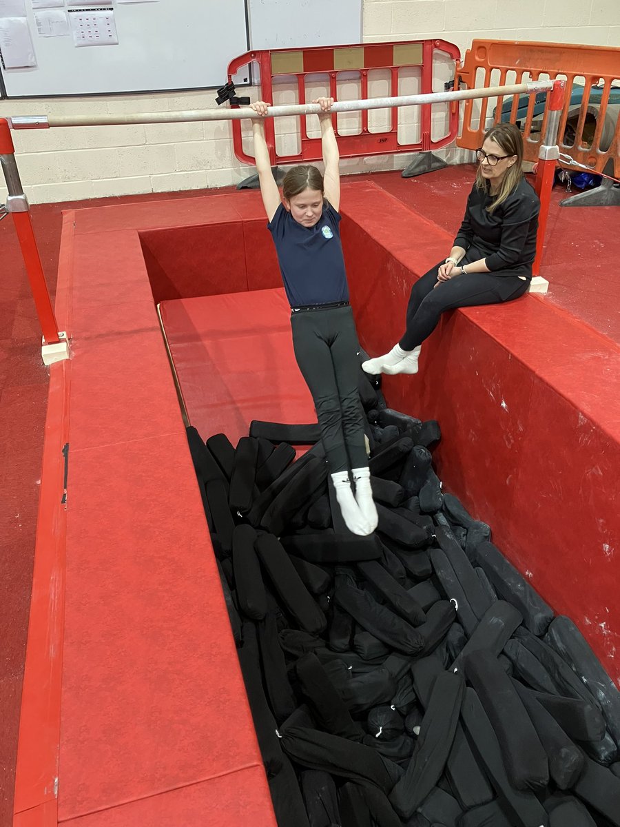 Long Meadow Lions tweet media