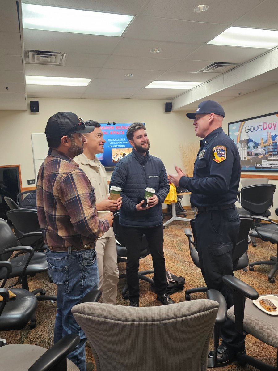 CAL FIRE tweet media