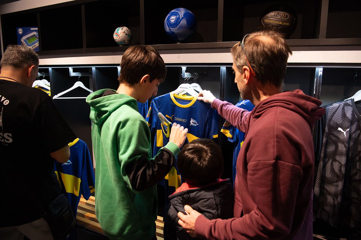 Deportivo Alavés tweet media