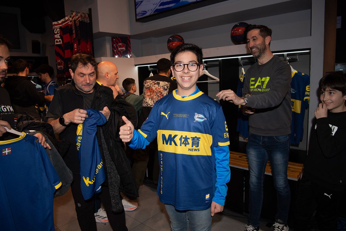 Deportivo Alavés tweet media