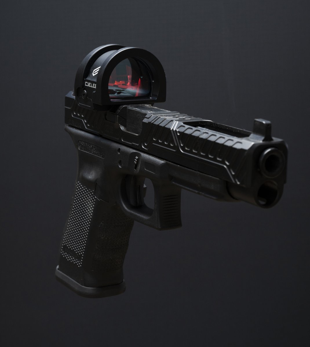 Cyelee Optics tweet media