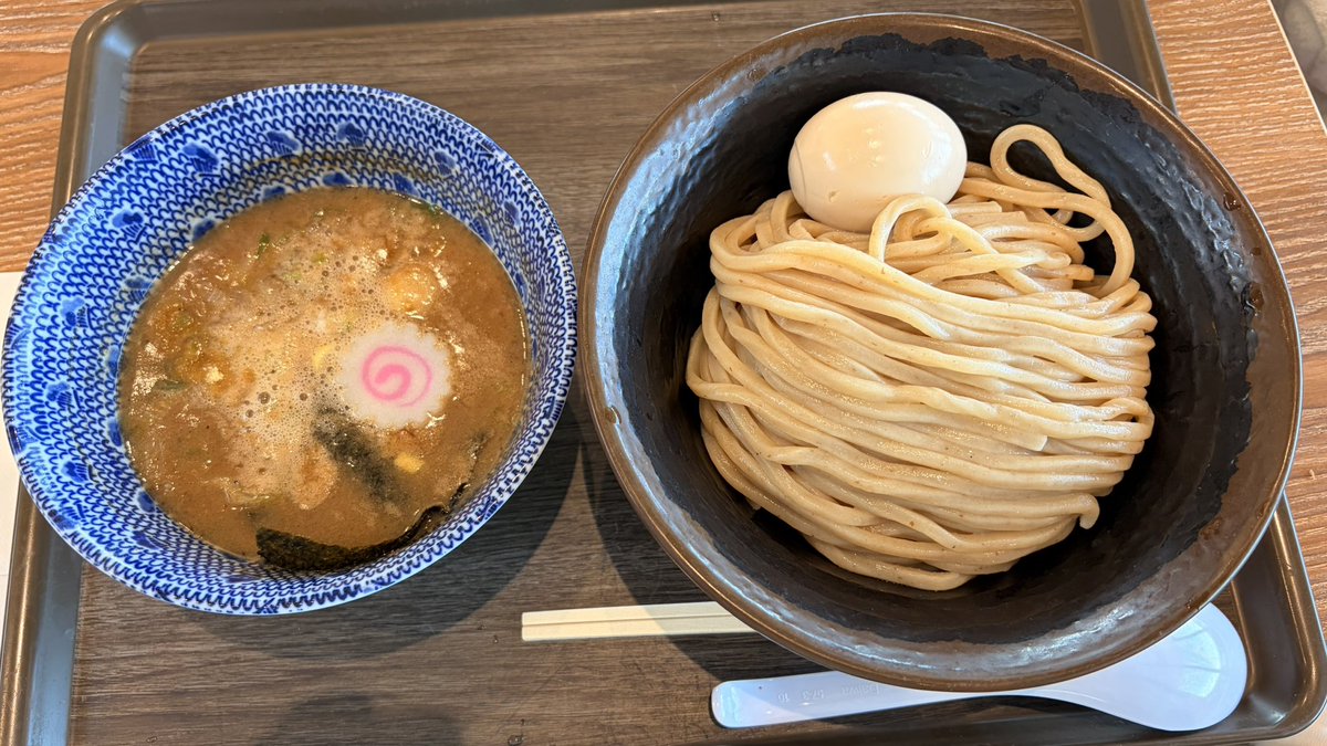 けいーた tweet media