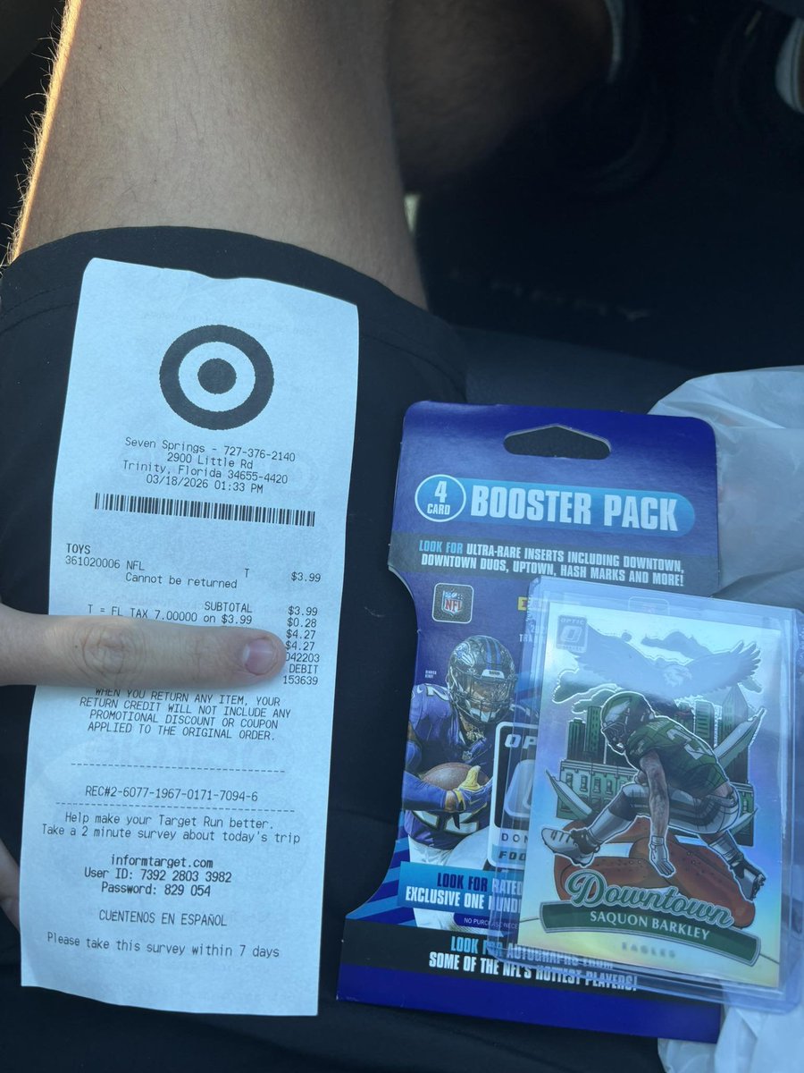 The Collectibles Guru tweet media