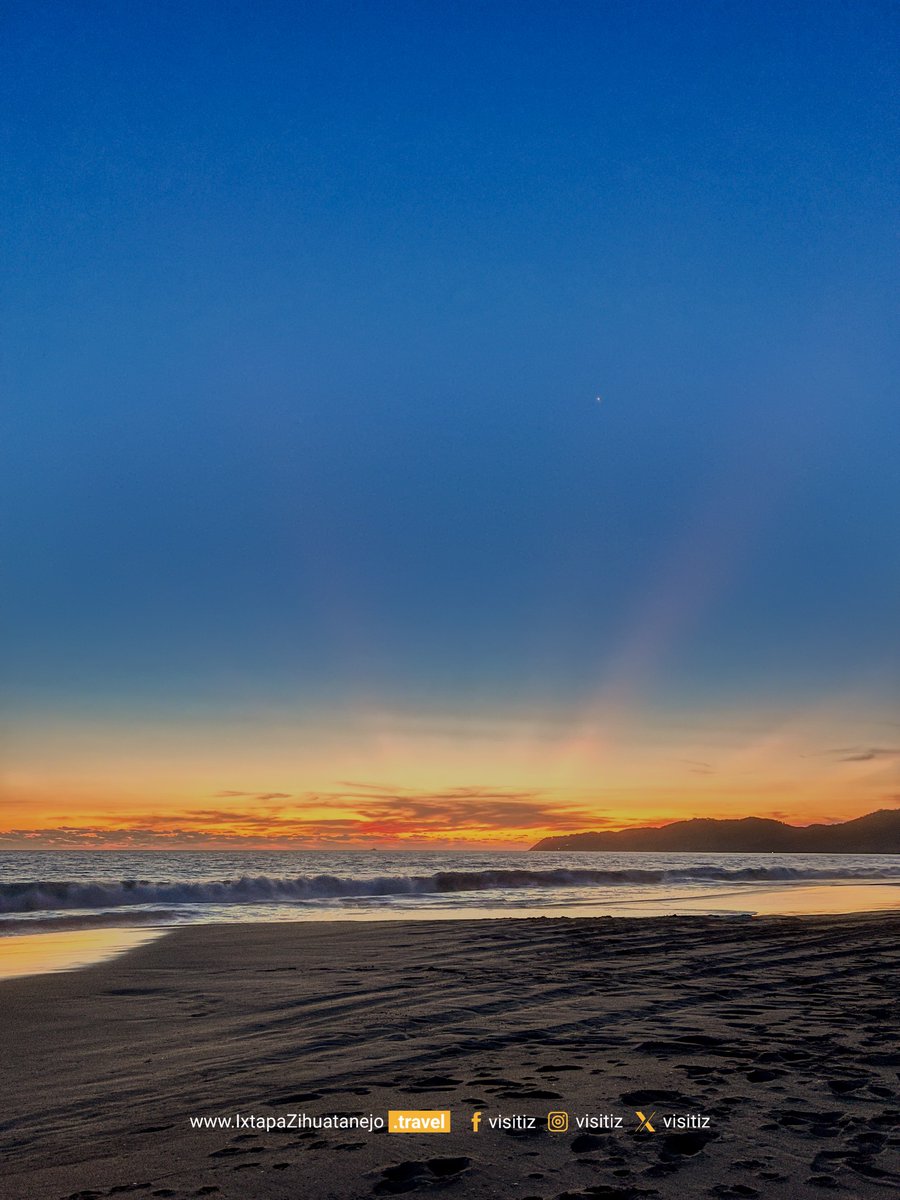 VisitIZ's tweet photo. Cuando el sol se despide, comienza uno de los momentos más especiales del día. 🌅
Así se viven los atardeceres en #IxtapaZihuatanejo.
#ThisIZit #VisitIZ #GoldenHour #SunsetLover #Relax https://t.co/k3sFUcAzV7