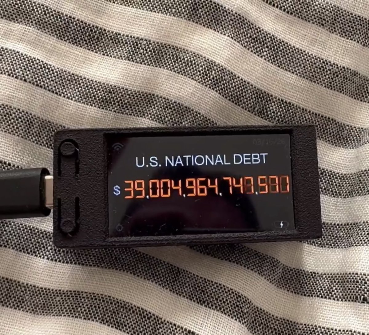 cafascafas tweet media