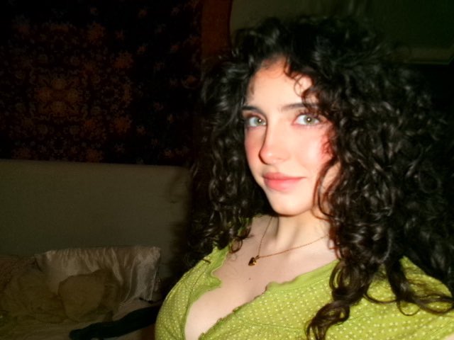 Princess Aurora tweet media