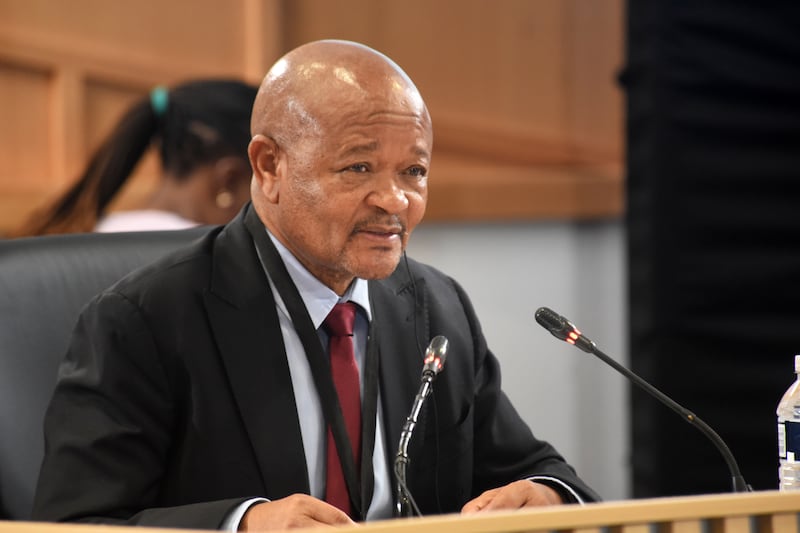 Tau e Tshehadi tweet media