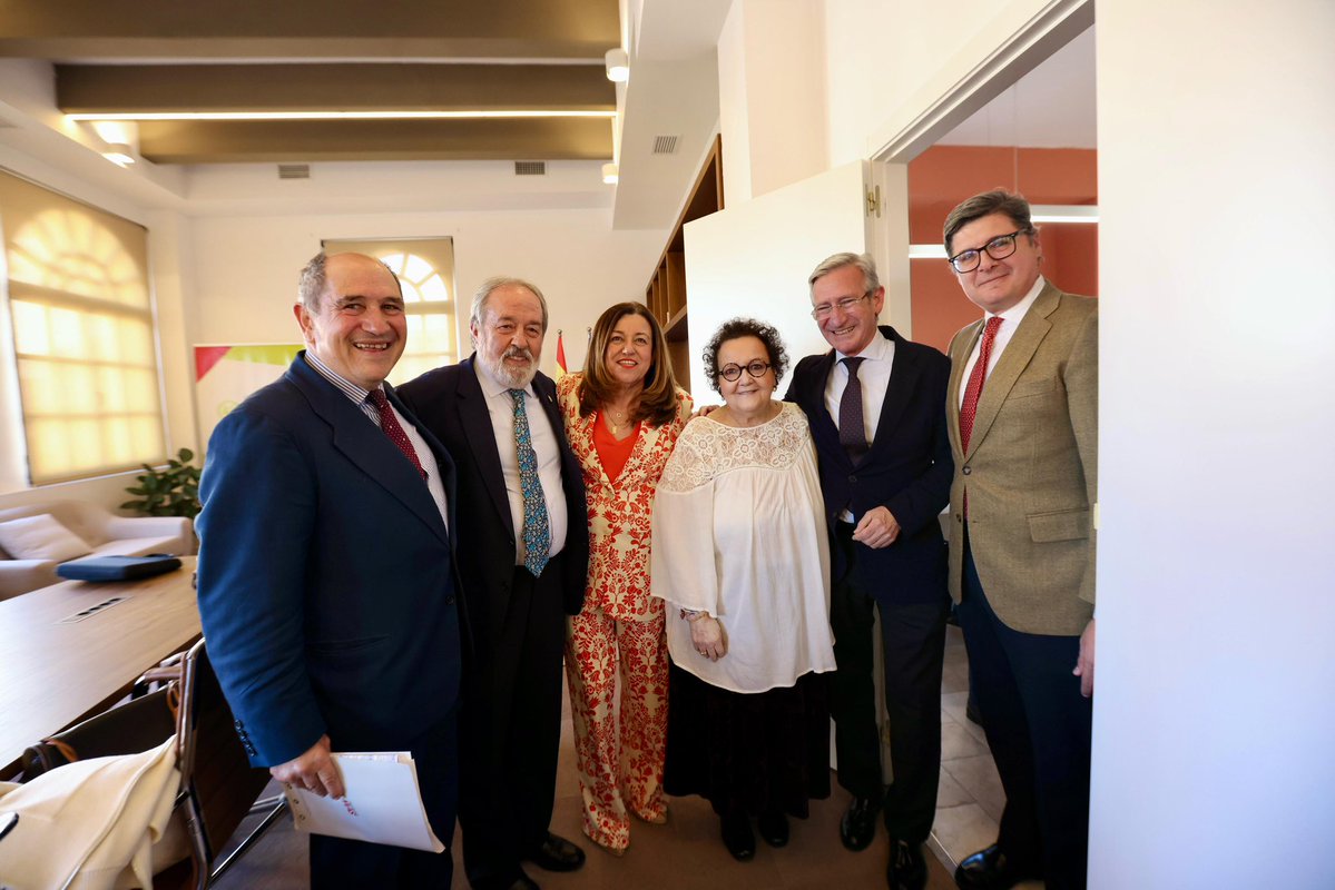 Mª Carmen Castillo Mena tweet media