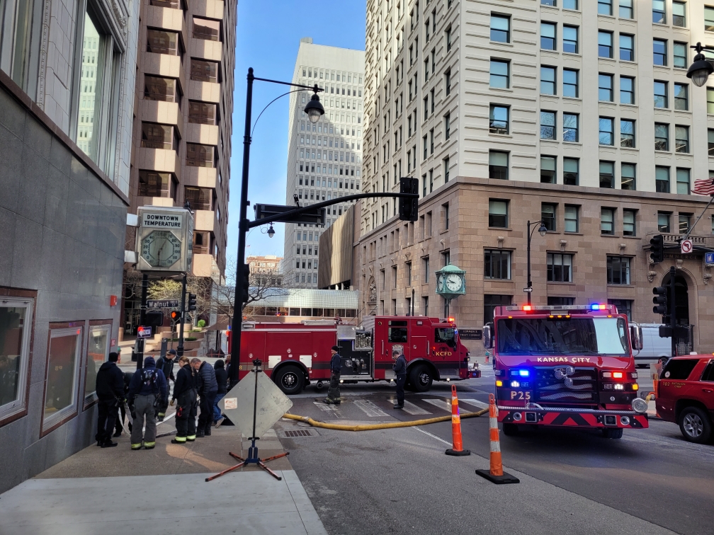 KCMOFireDept's tweet photo. A properly maintained &amp; operational standpipe system is a critical life safety feature in a highrise building.
Crews perform regular training to locate connections, manage water pressures, stretch hose lines, and adapt when conditions change, or systems don’t perform as expected. https://t.co/TF9bnt37Xe