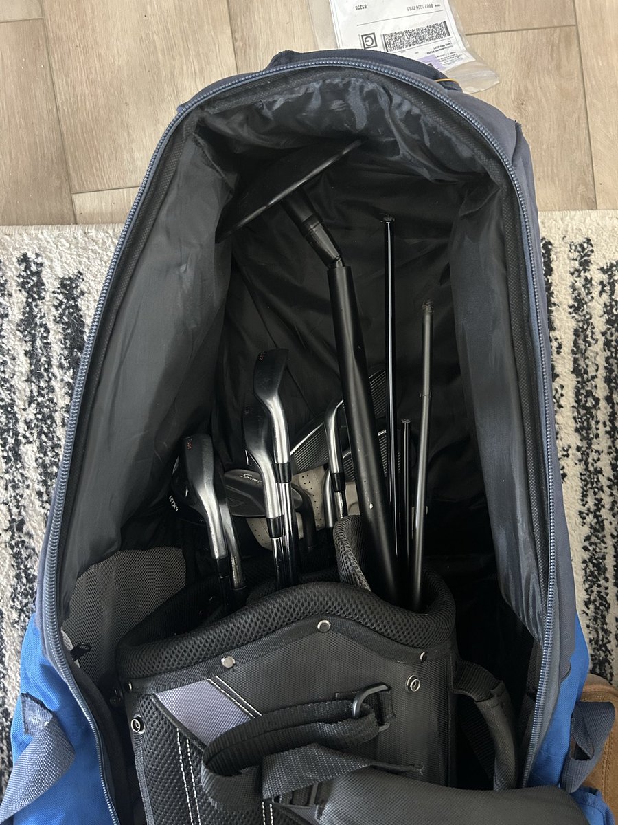 scubasharpss's tweet photo. @AmericanAir has lost a Gold Status 20+ trip per year customer for life. Snapped 5 of my golf clubs and destroyed my whole bag. Won’t send a $ simply because it wasn’t reported in 24hrs. Never flying again. https://t.co/lVsKZMwCsD