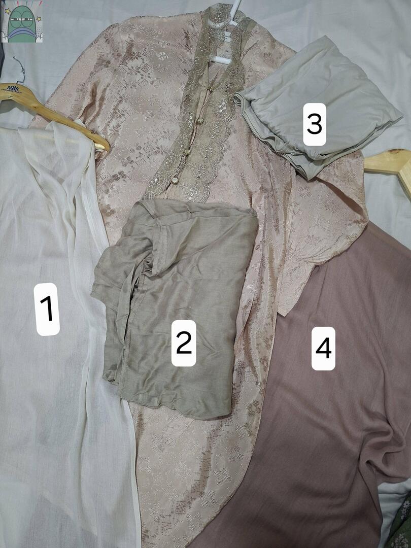 Tanyarlfes tweet media