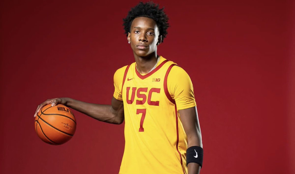 DSTRKT Digital tweet media