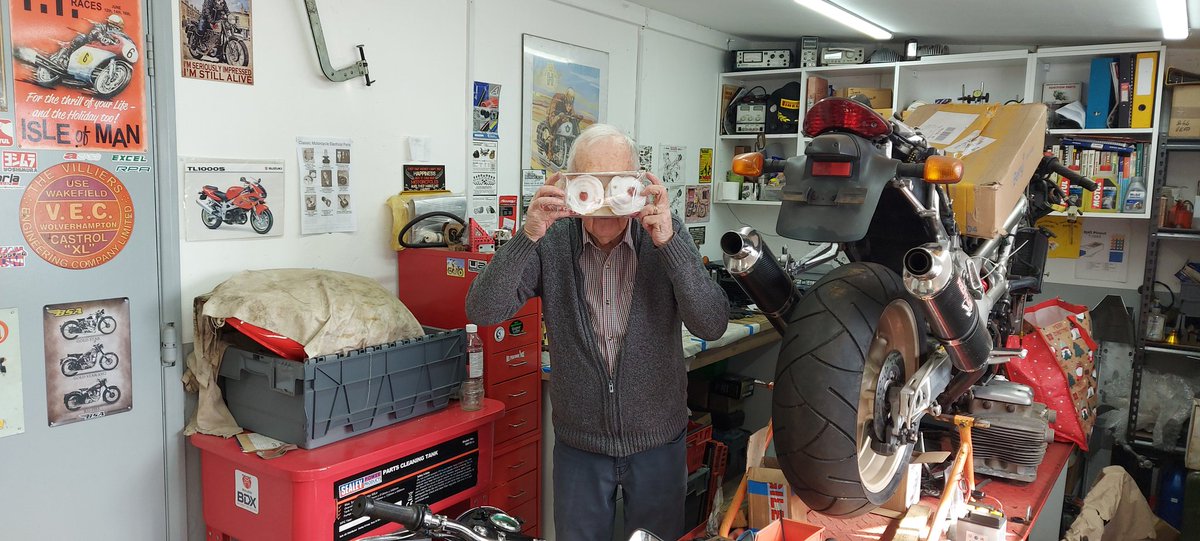 Scugnizzo60 tweet media