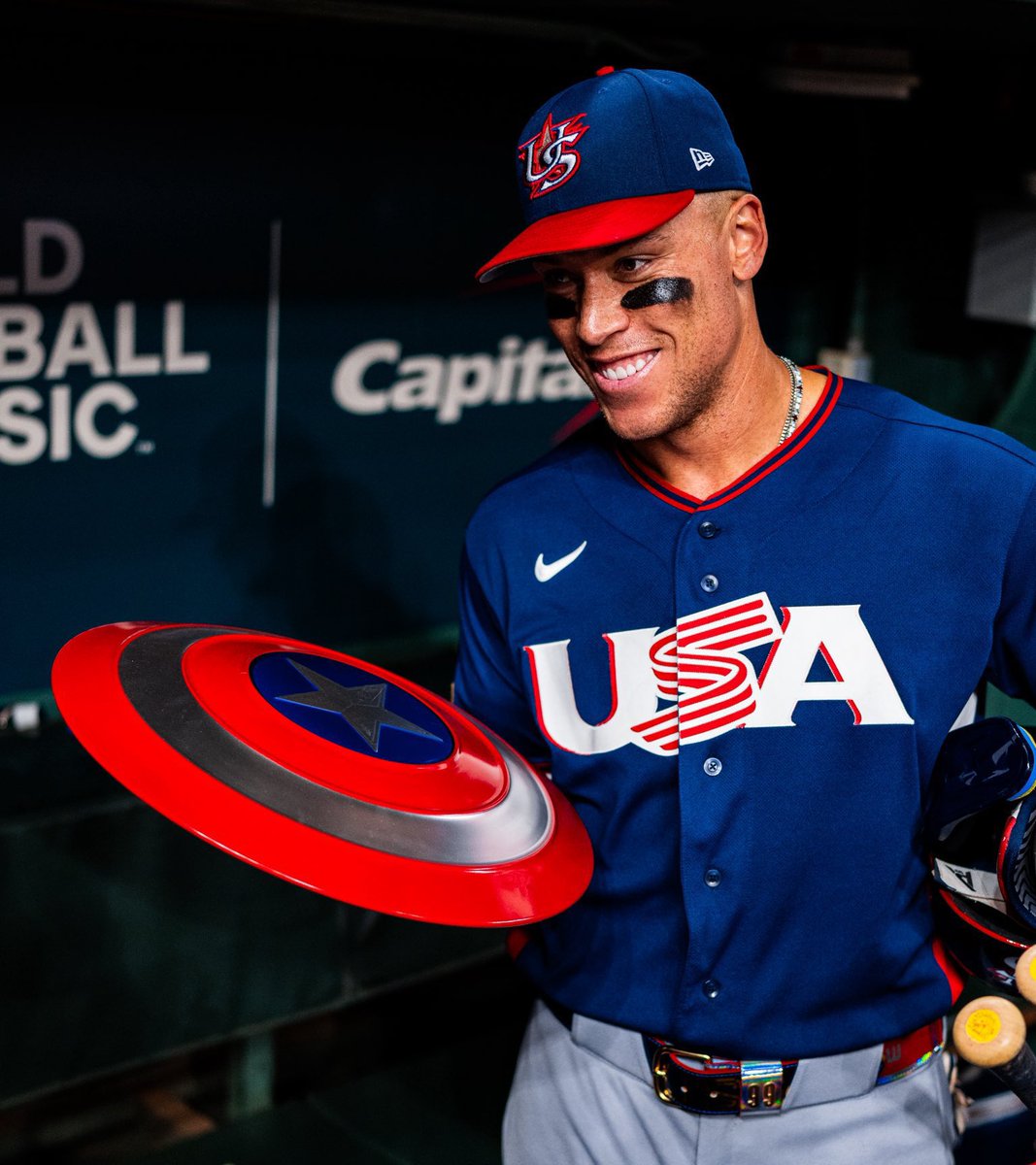 roseanne 🥀 tweet media