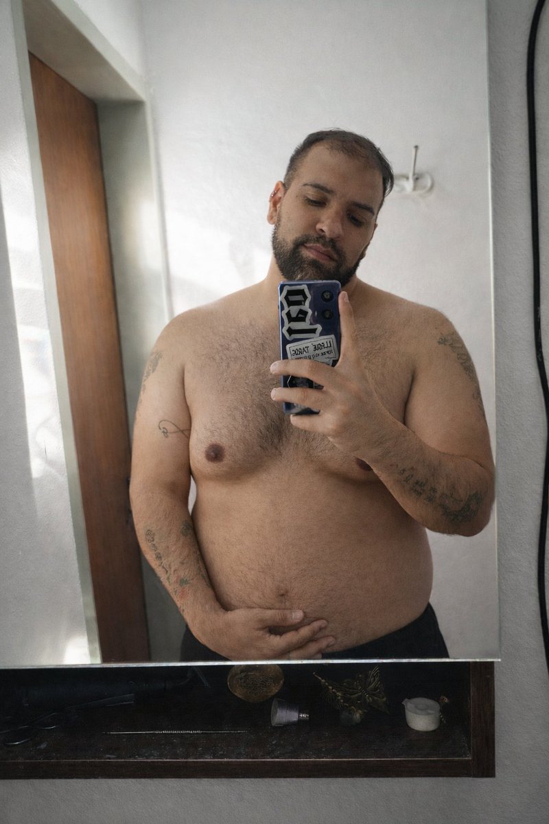 FefeDiPietro's tweet photo. Chupame las tetas https://t.co/24PcBpJUgh