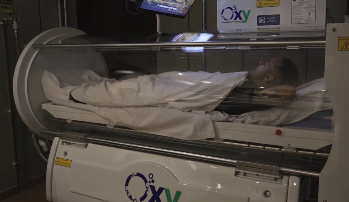 Santiago Ravidlas tweet media