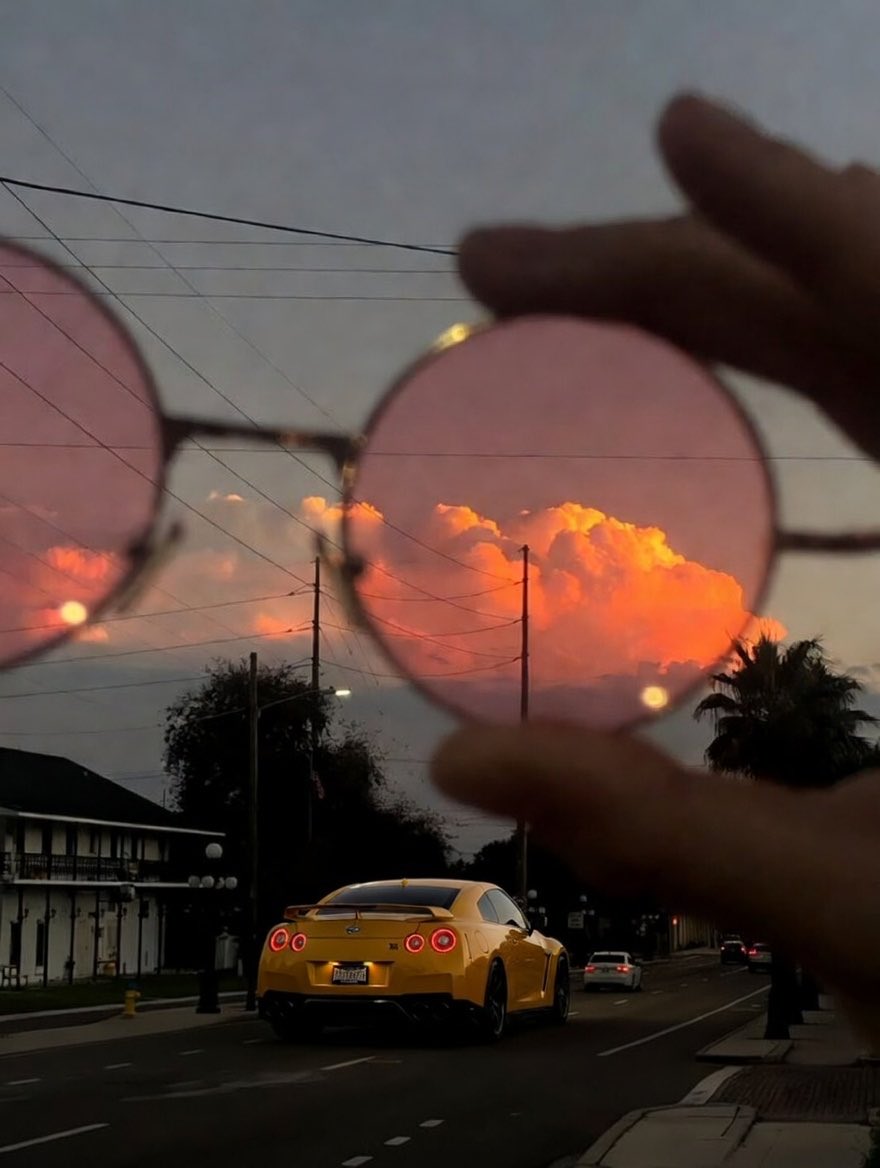 Enter The Garage tweet media