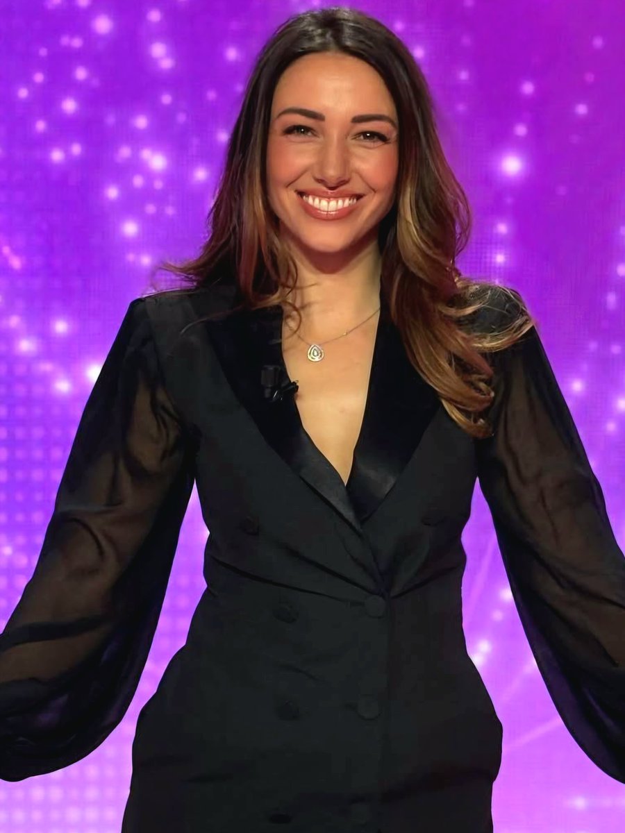 Animatrices & Célébrités 🇫🇷 tweet media